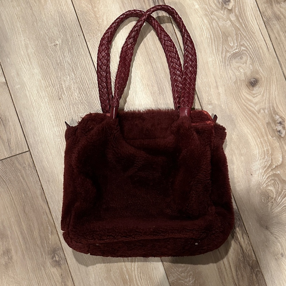 Falor Elegant Burgundy Shearling & Leather Tote